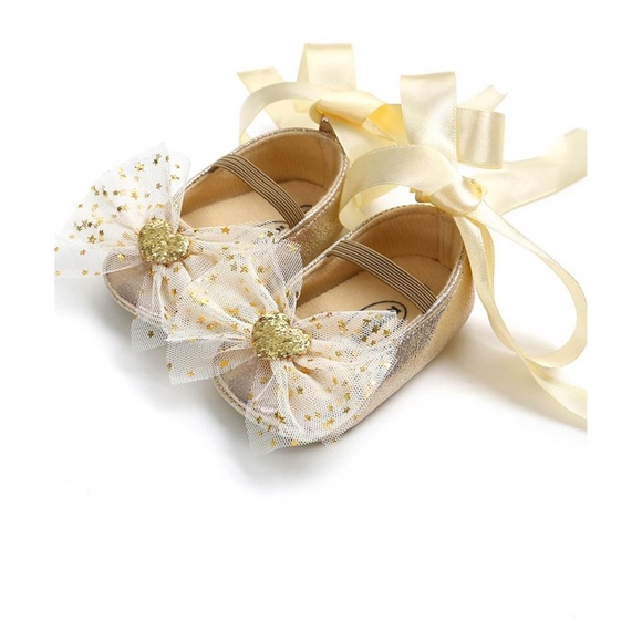 Silver Statement Bow Princess Baby Girl Shoes - Picture 3 of 8